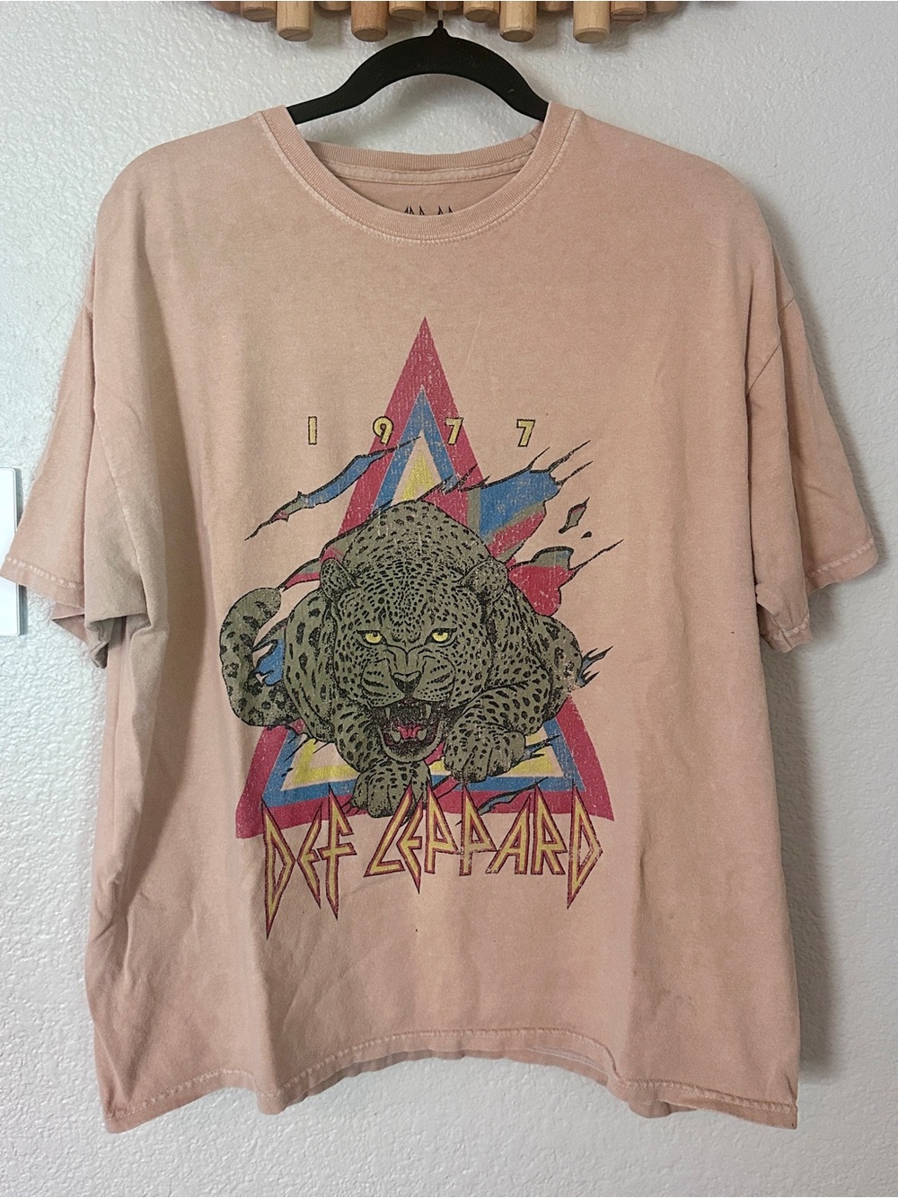 Def Leppard 1977 Leopard Graphic Tee